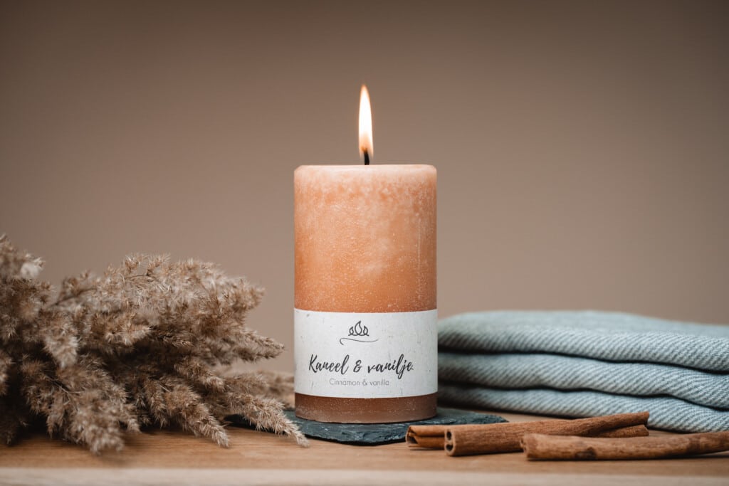 Lõhnaküünal Kaneel & vanilje