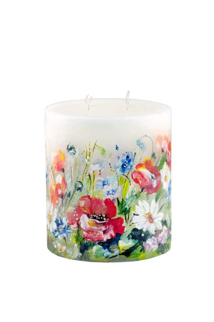 Handpainted candle  13,5 x 15cm 