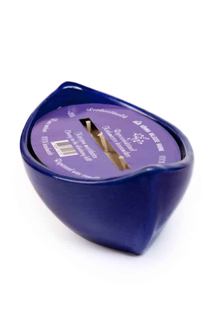 Rapeseed wax candle in ceramic boat  