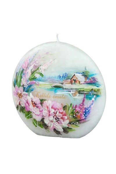 Hand-painted candle “For Mommy”  Hand-painted beautiful picture of a country home. Size 15 x 14 x 5cm  Estonian handicraft