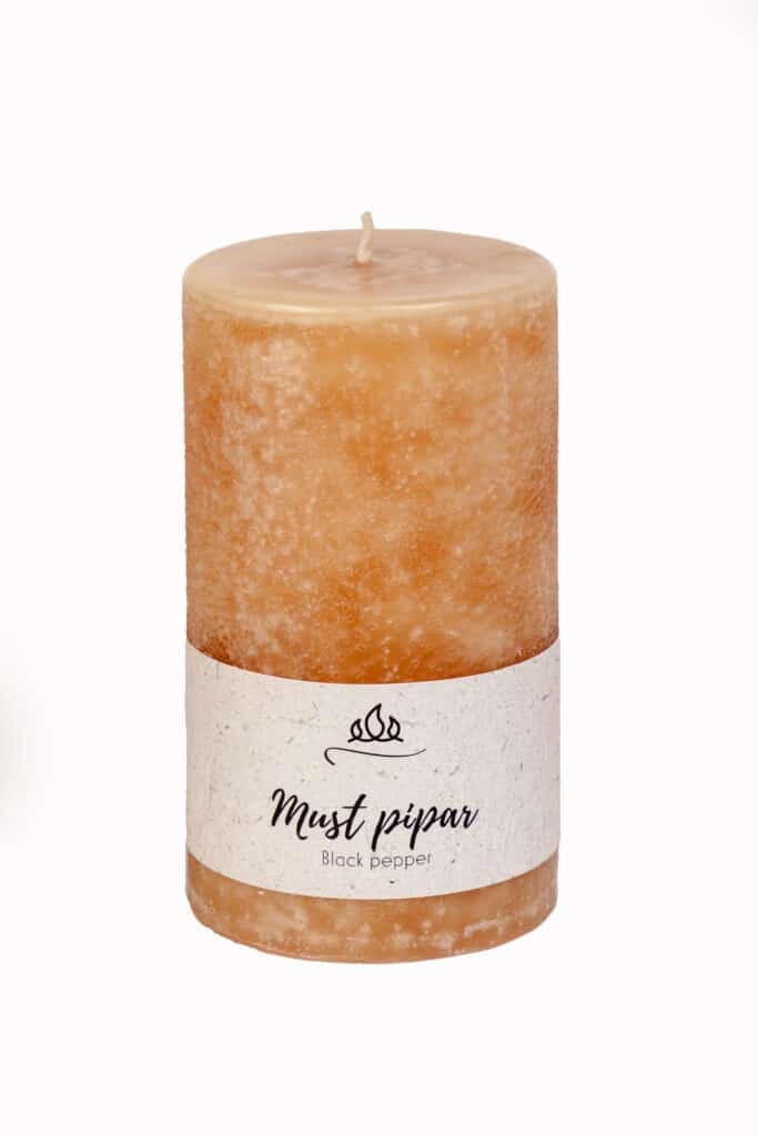 Scented candle Black pepper
