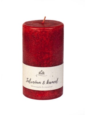 Scented candle Winterapple & cinnamon, red, handmade