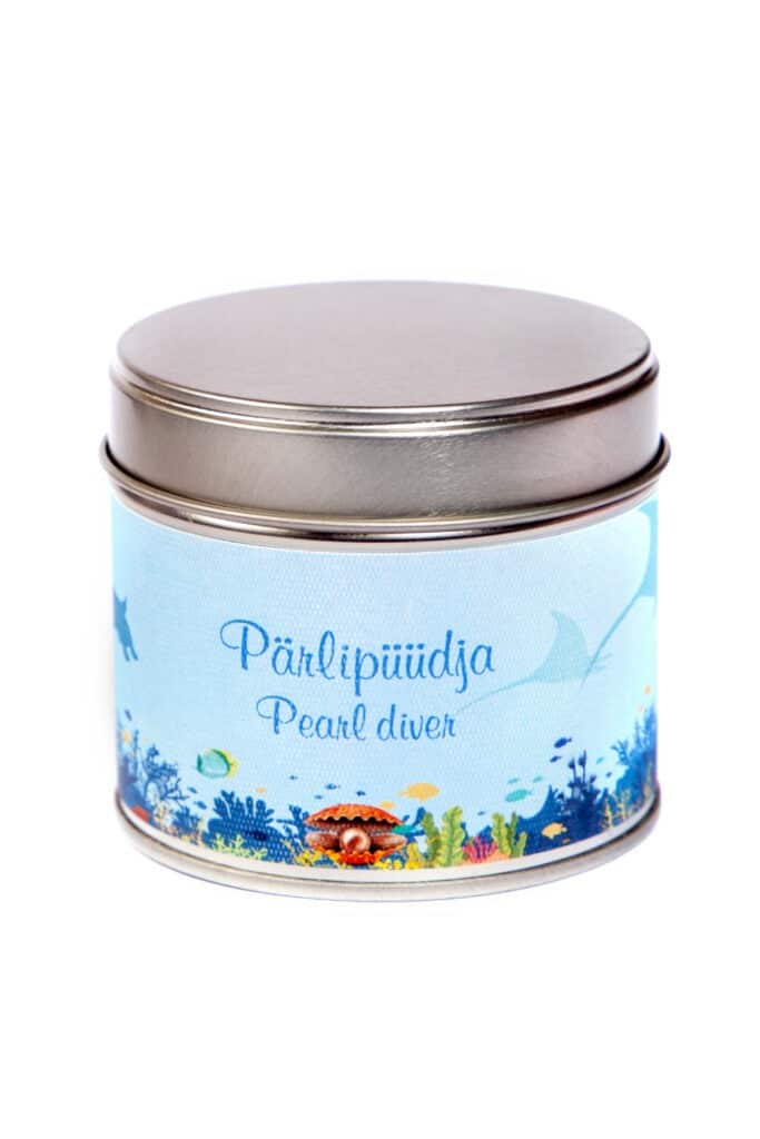 Scented tin candle  