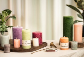 Unscented candles