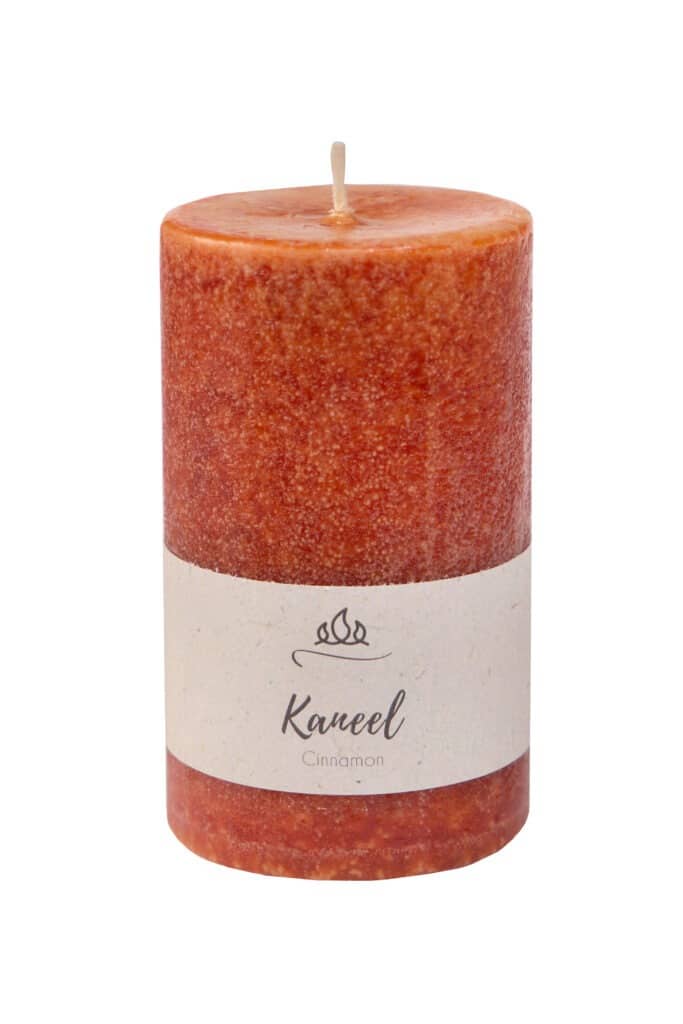Lõhnaküünal Kaneel