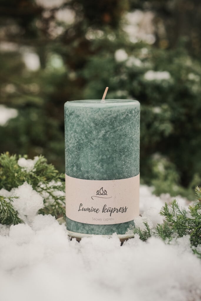 Scented candle Snowy Cypress