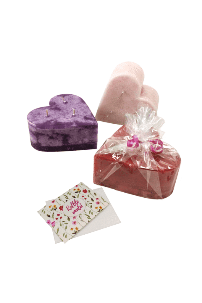 Heart candle and a card for Mother's Day
